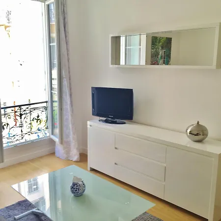 Apartments Gounod *